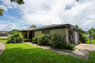 4402 Balkin St, Houston, TX 77021 - Photo 2