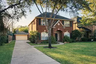1111 Mulberry Ln, Bellaire, TX 77401 - Photo 2