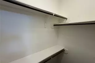 6755 Highclere Manor Ln, Houston, TX 77055 - Photo 10