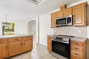 24243 Red Deer Dr, Huffman, TX 77336 - Photo 10