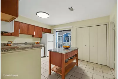 3506 Cove View Boulevard #306, Galveston, TX 77554 - Photo 2