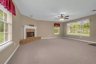 205 N 8th St, Highlands, TX 77562 - Photo 22