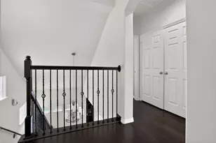 2841 Shadow Woods Ct, Houston, TX 77043 - Photo 34