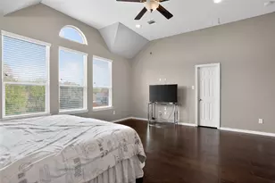 2841 Shadow Woods Ct, Houston, TX 77043 - Photo 28