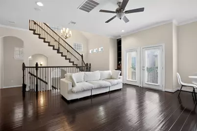 2841 Shadow Woods Court, Houston, TX 77043 - Photo 8