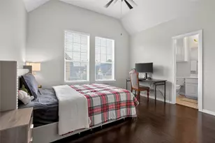 2841 Shadow Woods Ct, Houston, TX 77043 - Photo 36