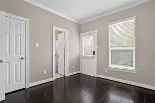 2841 Shadow Woods Ct, Houston, TX 77043 - Photo 44