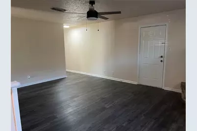 4112 19th Street N, Texas City, TX 77590 - Photo 2