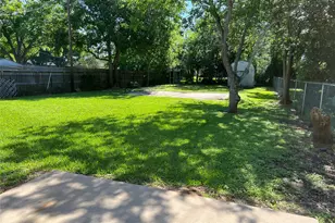 4112 19th St N, Texas City, TX 77590 - Photo 8