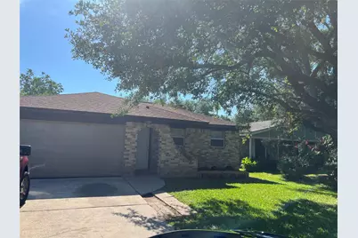 4112 19th Street N, Texas City, TX 77590 - Photo 1