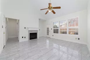 1408 S Friendswood Dr, Friendswood, TX 77546 - Photo 8