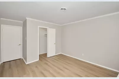 9515 Beverlyhill Street, Houston, TX 77063 - Photo 20