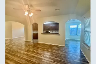 1205 Quarterhorse Drive, Alvin, TX 77511 - Photo 14