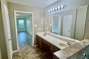 1205 Quarterhorse Dr, Alvin, TX 77511 - Photo 40