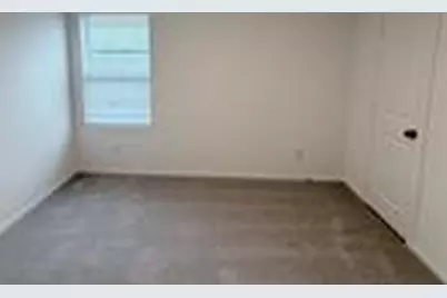 18712 Loom Drive, Conroe, TX 77306 - Photo 12