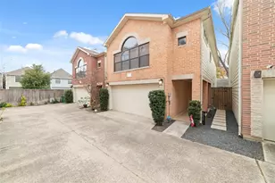 917 W 21st St, Houston, TX 77008 - Photo 2
