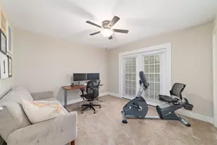 917 W 21st St, Houston, TX 77008 - Photo 6