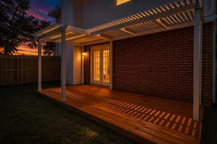 1333 Deer Ridge Dr, League City, TX 77573 - Photo 6
