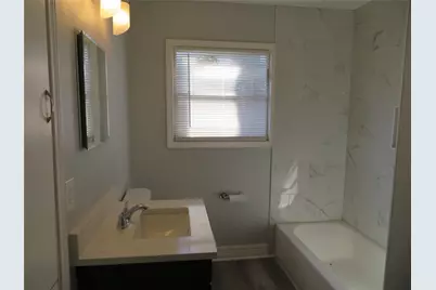 1103 Jocelyn Street, Houston, TX 77023 - Photo 8