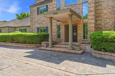 27030 Masters Pkwy, Spicewood, TX 78669 - Photo 6