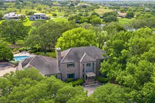 27030 Masters Pkwy, Spicewood, TX 78669 - Photo 4