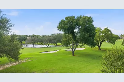 27030 Masters Pkwy, Spicewood, TX 78669 - Photo 10