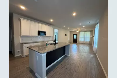 10703 Catclaw Court, Tomball, TX 77375 - Photo 2