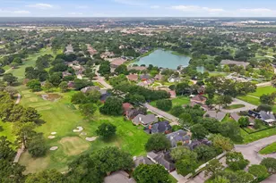 3206 N Peach Hollow Cir, Pearland, TX 77584 - Photo 30