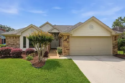 3206 N Peach Hollow Circle, Pearland, TX 77584 - Photo 1