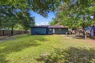 25921 Essex, New Caney, TX 77357 - Photo 18