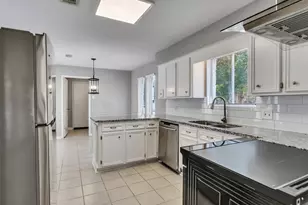 22939 Spring Willow Dr, Tomball, TX 77375 - Photo 16