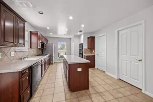 3504 Madison Dr, Pearland, TX 77584 - Photo 10