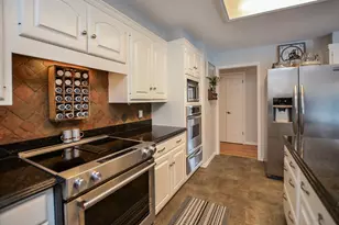 807 Trochta St, El Campo, TX 77437 - Photo 18