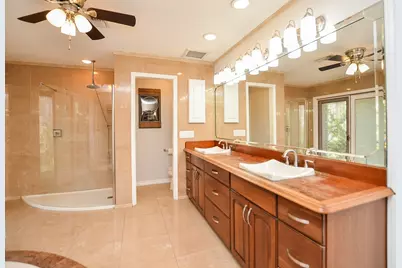 807 Trochta Street, El Campo, TX 77437 - Photo 26