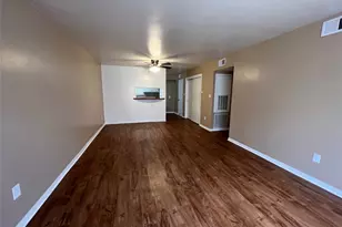 2400 5th St, Bay City, TX 77414 - Photo 4