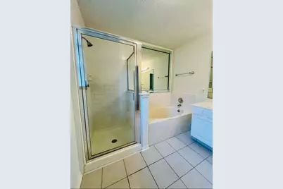 6010 Forest Plaza Court, Houston, TX 77066 - Photo 18