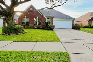 6010 Forest Plaza Ct, Houston, TX 77066 - Photo 1