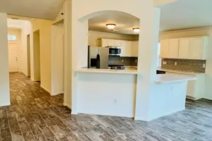 6010 Forest Plaza Ct, Houston, TX 77066 - Photo 10