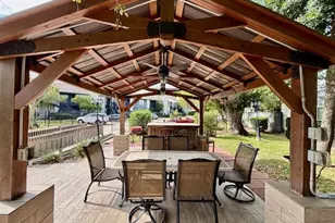 9009 Richmond Ave, Houston, TX 77063 - Photo 20