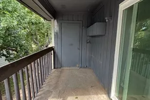 9009 Richmond Ave, Houston, TX 77063 - Photo 16