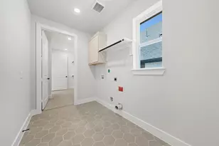 10041 Larkin Cv, Willis, TX 77318 - Photo 24