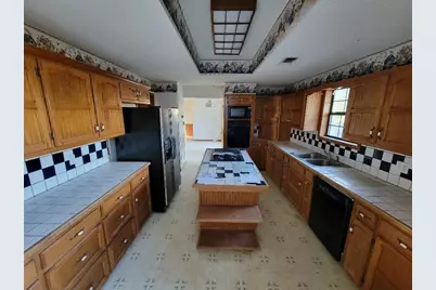 1046 Lutonsky Road, Fayetteville, TX 78940 - Photo 12