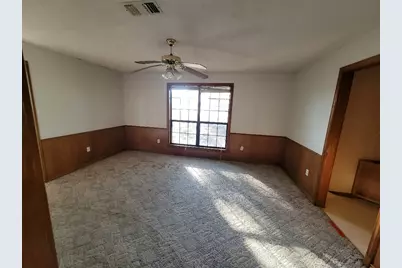 1046 Lutonsky Road, Fayetteville, TX 78940 - Photo 24