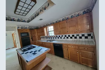 1046 Lutonsky Road, Fayetteville, TX 78940 - Photo 10