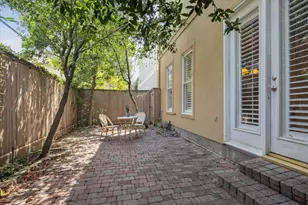 246 S Post Oak Ln, Houston, TX 77056 - Photo 28