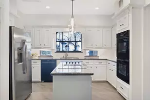 142 E Placid Hill Cir, The Woodlands, TX 77381 - Photo 14