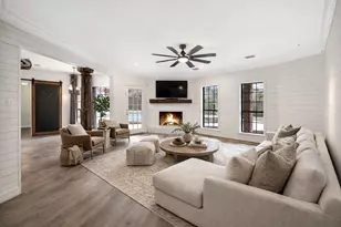 142 E Placid Hill Cir, The Woodlands, TX 77381 - Photo 10