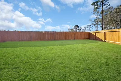 150 Thickets Grove, Dayton, TX 77535 - Photo 24