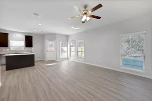 150 Thickets Grove, Dayton, TX 77535 - Photo 6