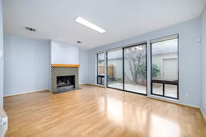 7505 Memorial Woods Drive #23, Houston, TX 77024 - Photo 8